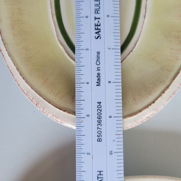 SET OF 4 RETIRED CRATE & BARREL LUCIA OLIVE APPETIZER SALAD PLATES OVAL ITALY - Picture 5 of 5